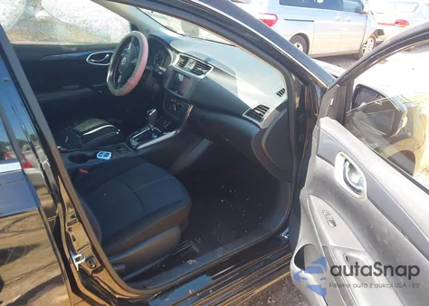 2018 Nissan Sentra Sr z USA, uszkodzony, nr VIN 3N1AB7AP6JY262408